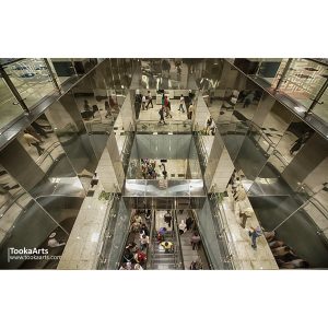 نمونه عکس صنعتی آتلیه توکا، یکی از ایستگاه های مترو شیراز که توسط سازمان قطار شهری شیراز به آتلیه توکا سفارش داده شده